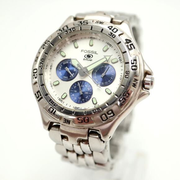 Fossil Blue Panda 40mm Watch 24 Hour Calendar Steel Bracelet BQ8775 New Battery - Picture 1 of 12